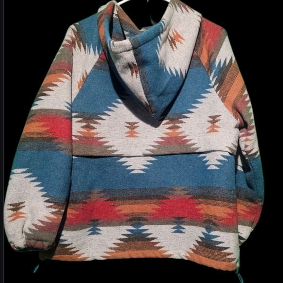 Pink Paparatzi Aztec Patterned Women's Hoodie Small Oversized PTP 22 - Picture 2 of 4